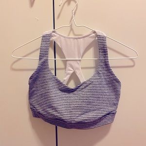 Lululemon Sports Bra - size 6